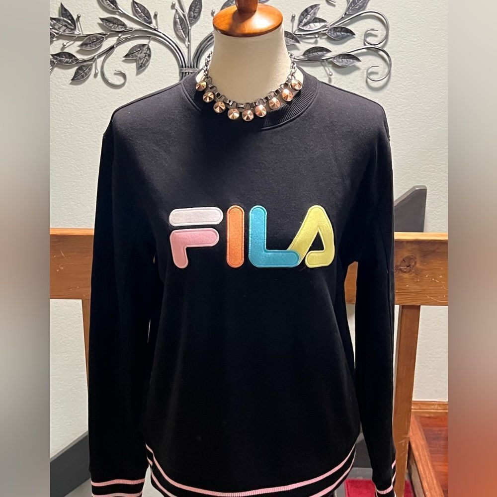 FILA Women's Black Logo Sweatshirt SizeMedium #049
